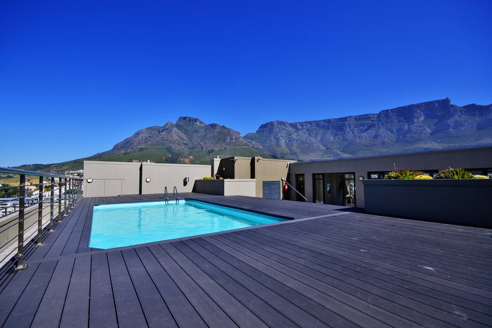 To Let 1 Bedroom Property for Rent in Cape Town City Centre Western Cape